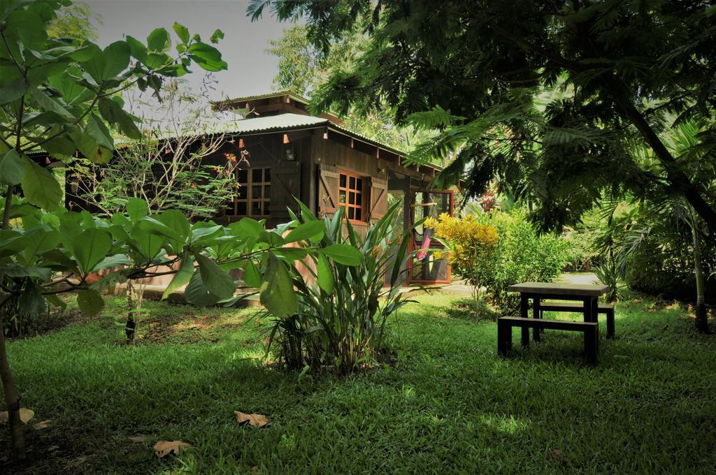 Las Brisas Del Sur Ojochal Exterior photo